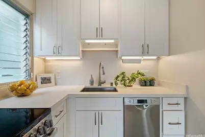 2957 Kalakaua Avenue #501, Honolulu, HI 96815 - Photo 7