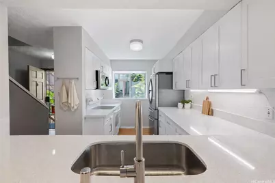 98-941 Moanalua Road #403, Aiea, HI 96701 - Photo 5