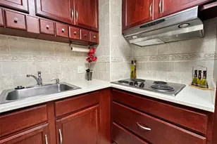 469 Ena Rd, Honolulu, HI 96815 - Photo 7