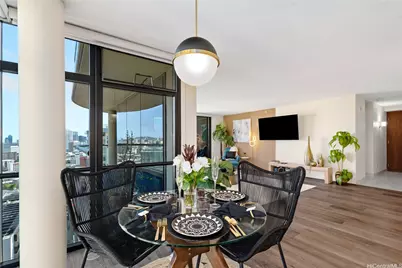 1015 Wilder Avenue #804, Honolulu, HI 96822 - Photo 5