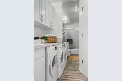 475 Atkinson Drive #1006, Honolulu, HI 96814 - Photo 11