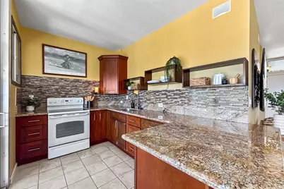 1520 Ward Avenue #1402, Honolulu, HI 96822 - Photo 5