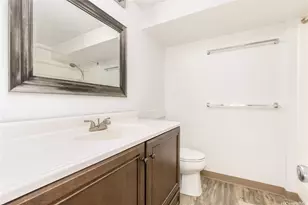 440 Lewers St, Honolulu, HI 96815 - Photo 11