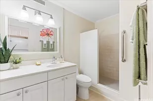 425 Ena Rd, Honolulu, HI 96815 - Photo 9