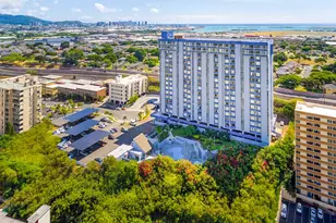 3045 Ala Napuaa Pl, Honolulu, HI 96818 - Photo 21