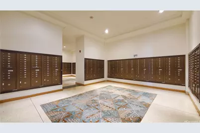1777 Ala Moana Boulevard #2440, Honolulu, HI 96815 - Photo 13