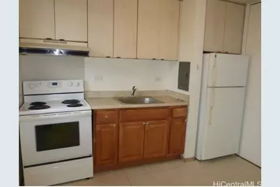 1220 Matlock Avenue #202, Honolulu, HI 96814 - Photo 1