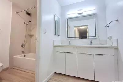 1255 Nuuanu Avenue #3002, Honolulu, HI 96817 - Photo 9