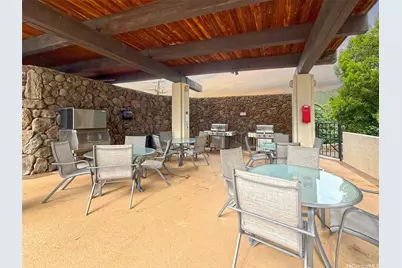 250 Kawaihae Street #2E, Honolulu, HI 96825 - Photo 19