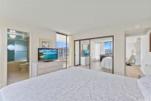 1910 Ala Moana Blvd, Honolulu, HI 96815 - Photo 13