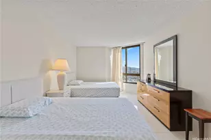 1910 Ala Moana Blvd, Honolulu, HI 96815 - Photo 15