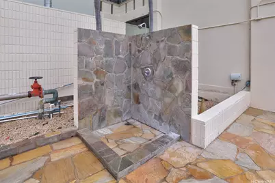 1160 Ala Napunani Street #1806, Honolulu, HI 96818 - Photo 17