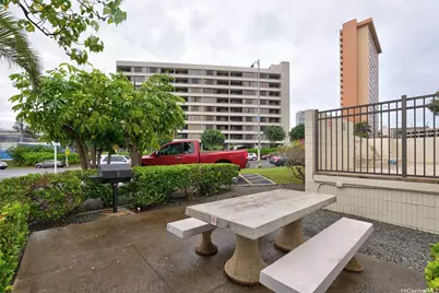 1160 Ala Napunani Street #1806, Honolulu, HI 96818 - Photo 19