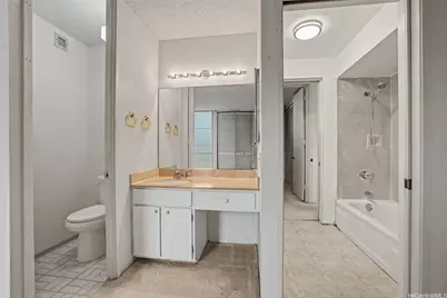1160 Ala Napunani Street #1806, Honolulu, HI 96818 - Photo 9