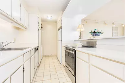 2600 Pualani Way #2502, Honolulu, HI 96815 - Photo 13