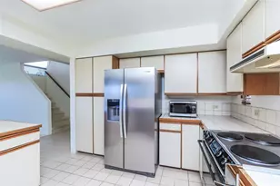 4152 Koko Dr, Honolulu, HI 96816 - Photo 11