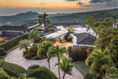 1980 Laukahi Street, Honolulu, HI 96821 - Photo 25