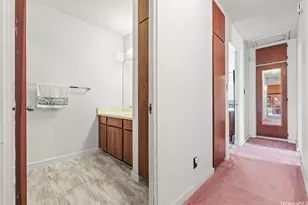 1360 Ala Puumalu St, Honolulu, HI 96818 - Photo 11