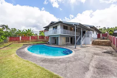 1360 Ala Puumalu Street, Honolulu, HI 96818 - Photo 19