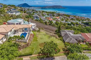 549 Moaniala St, Honolulu, HI 96821 - Photo 15