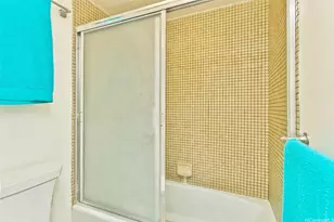 1910 Ala Moana Blvd, Honolulu, HI 96815 - Photo 17