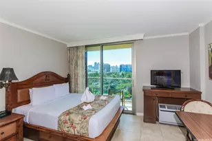 2045 Kalakaua Ave, Honolulu, HI 96815 - Photo 9