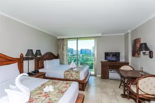 2045 Kalakaua Ave, Honolulu, HI 96815 - Photo 1