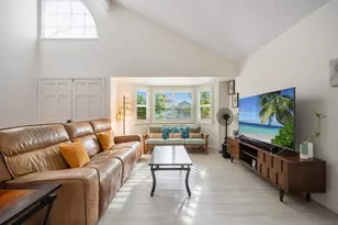91-1011 Makahani St, Kapolei, HI 96707 - Photo 3