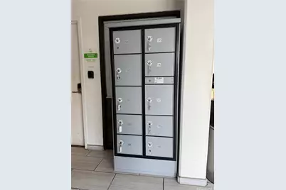 [Address not provided], Honolulu, HI 96818 - Photo 17