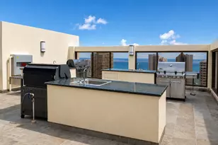 400 Hobron Ln, Honolulu, HI 96815 - Photo 11