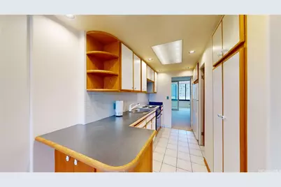 1720 Ala Moana Boulevard #902B, Honolulu, HI 96815 - Photo 7