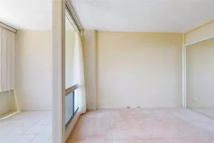 1720 Ala Moana Blvd, Honolulu, HI 96815 - Photo 15