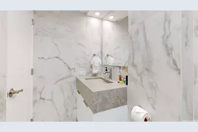 2427 Kuhio Avenue #1403, Honolulu, HI 96815 - Photo 15