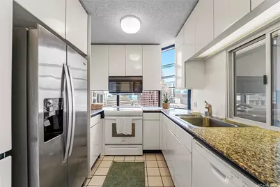1212 Nuuanu Avenue #2402, Honolulu, HI 96817 - Photo 5