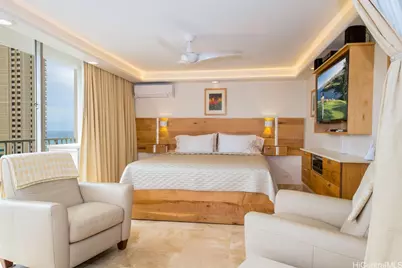 2427 Kuhio Avenue #2408, Honolulu, HI 96815 - Photo 1