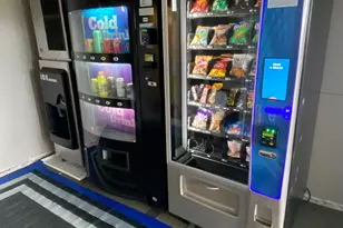 2427 Kuhio Ave, Honolulu, HI 96815 - Photo 17