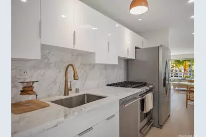 2895 Kalakaua Avenue #506, Honolulu, HI 96815 - Photo 5