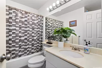 504 Mananai Place #14D, Honolulu, HI 96818 - Photo 5