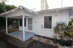 1084 Karratti Ln, Honolulu, HI 96822 - Photo 1