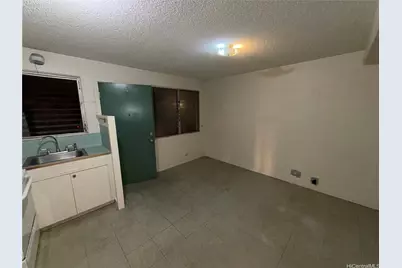 818 University Avenue #5, Honolulu, HI 96826 - Photo 3