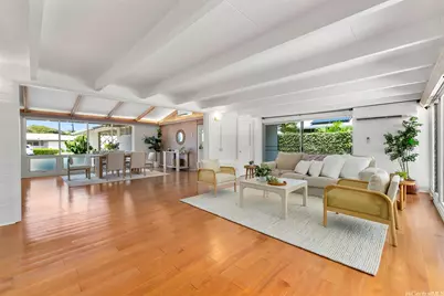 1081 Makaiwa Street, Honolulu, HI 96816 - Photo 1
