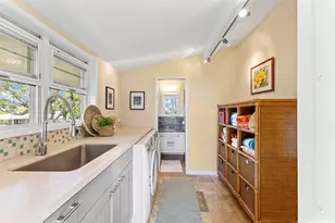 2055 Alihilani Pl, Honolulu, HI 96822 - Photo 17