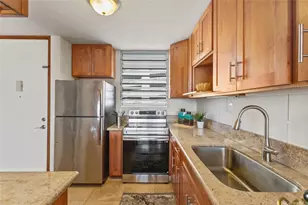 1320 Alexander St, Honolulu, HI 96826 - Photo 5