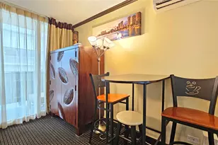 2425 Kuhio Ave, Honolulu, HI 96815 - Photo 15