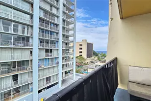 2425 Kuhio Ave, Honolulu, HI 96815 - Photo 9