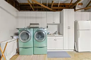 1255 Mokuhano St, Honolulu, HI 96825 - Photo 21