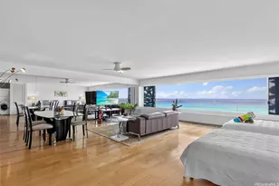2895 Kalakaua Ave, Honolulu, HI 96815 - Photo 19