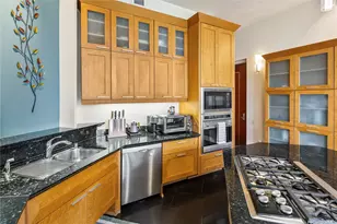 427 Launiu St, Honolulu, HI 96815 - Photo 9
