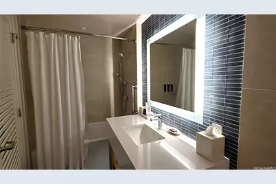 1390 Kapiolani Boulevard #3704, Honolulu, HI 96814 - Photo 11