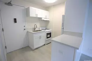 1560 Kanunu St, Honolulu, HI 96814 - Photo 7